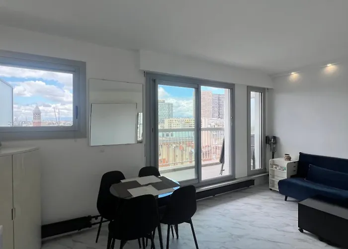 Apartament My Eiffel Tower View *